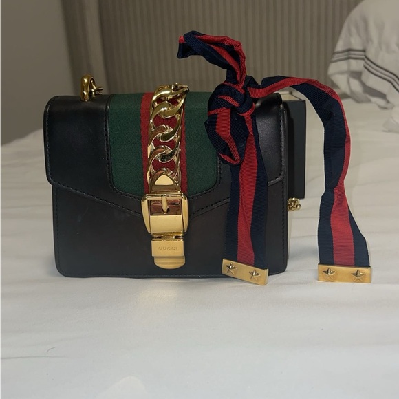 Gucci Sylvie bag - Picture 6 of 10